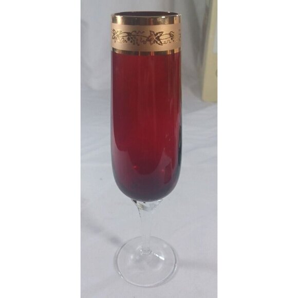 A Ruckl & Sons Champagne Glass Ruby Red With Etched Gold Trim - Picture 5 of 5